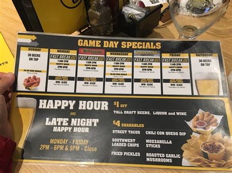 bdubs late night menu|Buffalo Wild Wings Happy hour .